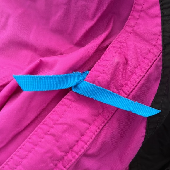 HOST PICK Vintage GAP woman’s rain windbreaker jacket - Picture 12 of 12